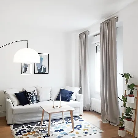 Paris-nation Apartment